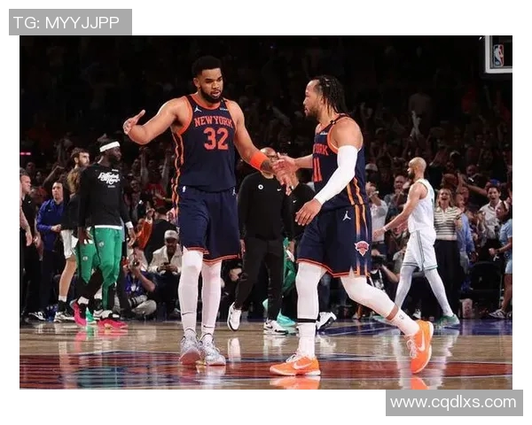 小牛队与尼克斯2016年对决回顾精彩瞬间与关键时刻分析 小牛队与尼克斯2016年对决回顾精彩瞬间与关键时刻分析